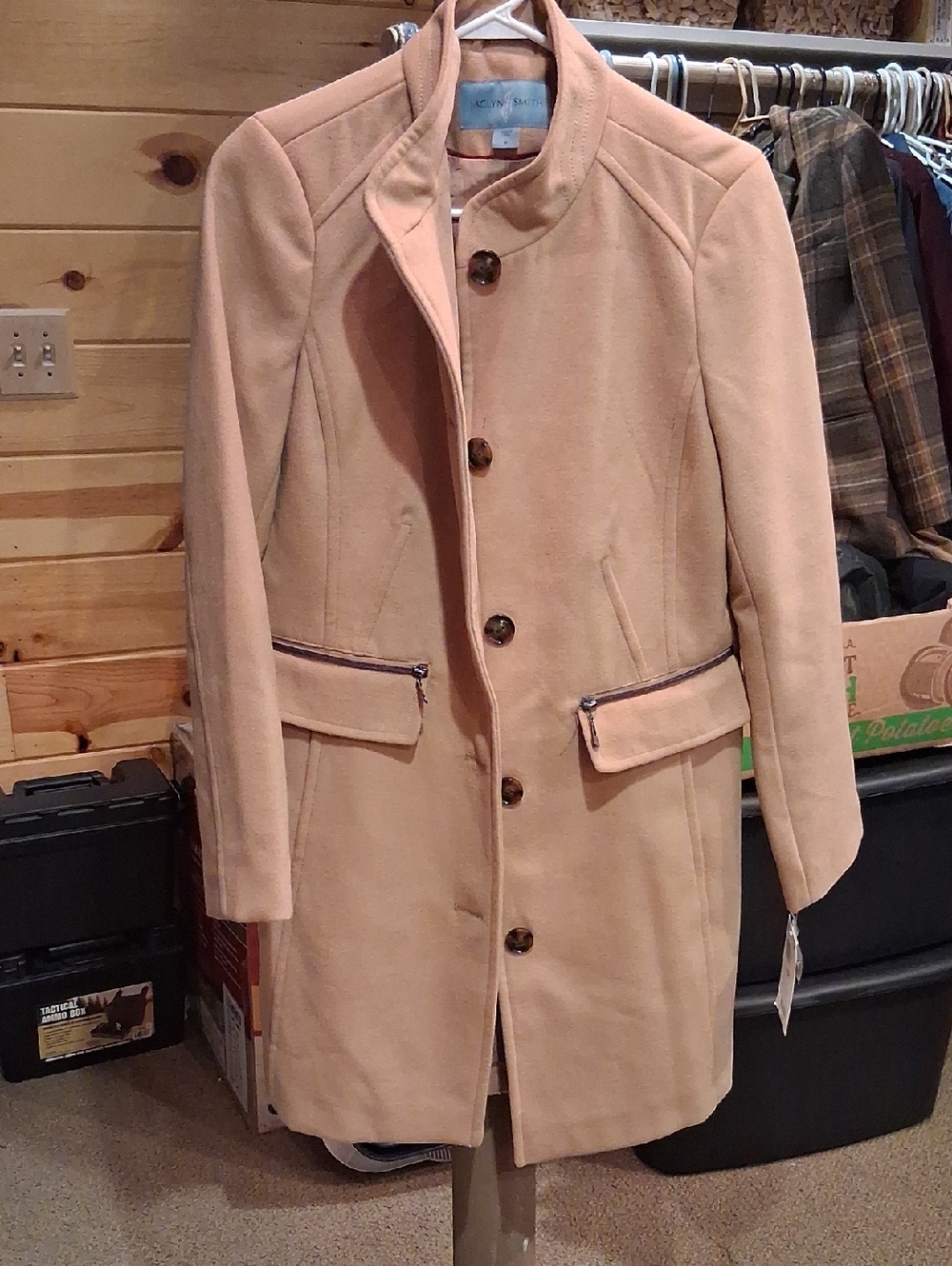 Jaclyn Smith Cream Wool Blend Single-Breasted Coat with Button Front